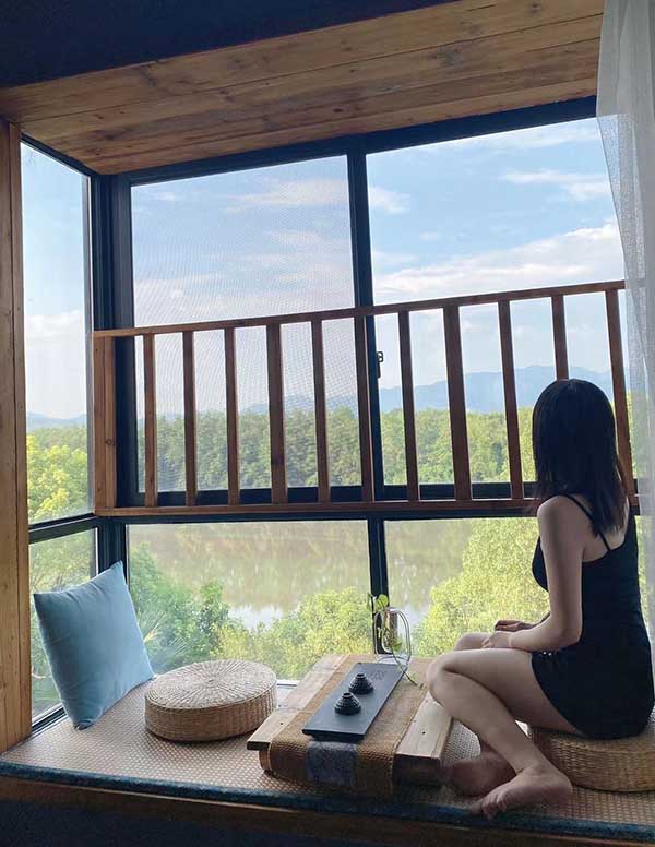 纽约伴游大学生