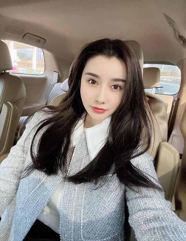 迪拜外围女经纪人