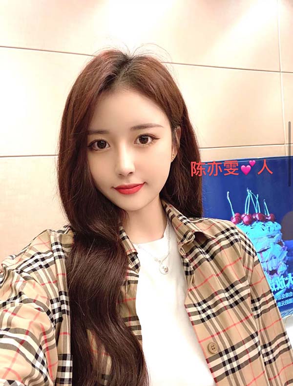 波士顿高端模特价格